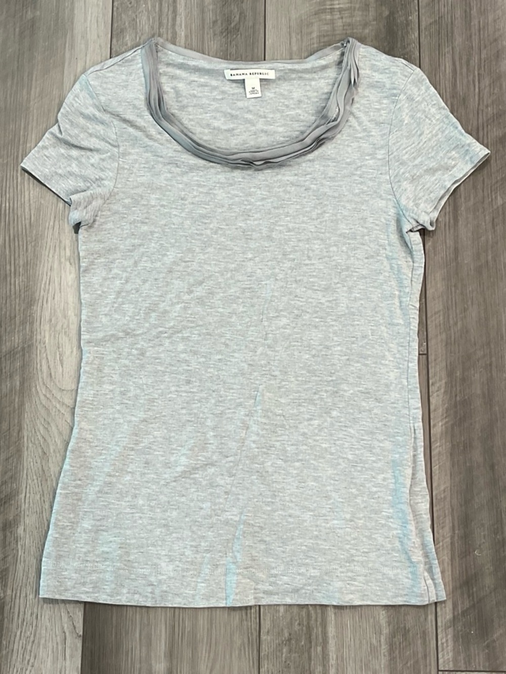 Banana Republic Light Gray Short Sleeve With Ruffle Neckline Top